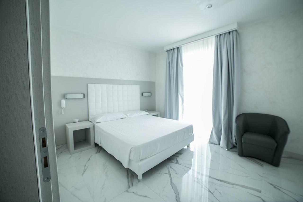 Camera Sul Mare Riviera Porto Cesareo Exterior photo